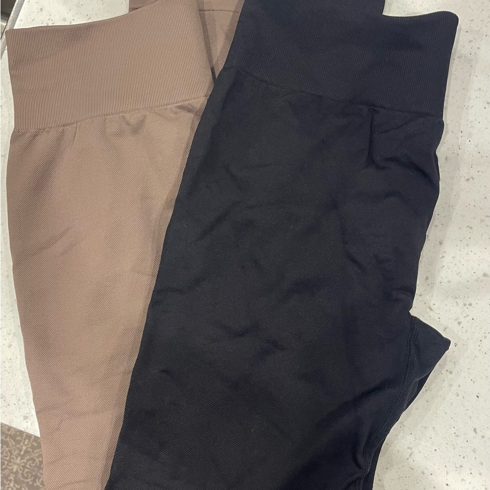 Stylish Black and Brown Leggings